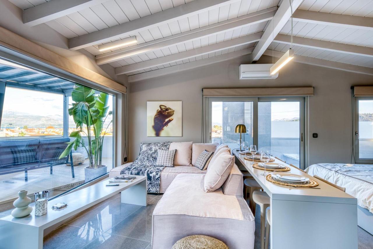 Chameleon Premium Loft Lägenhet Nafplion Exteriör bild